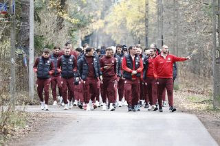 Polska - Holandia. Piłkarze poszli do lasu