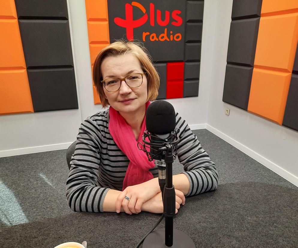 Monika Szumowska-Chrabin, asystentka dyrektora koszalińskiego muzeum