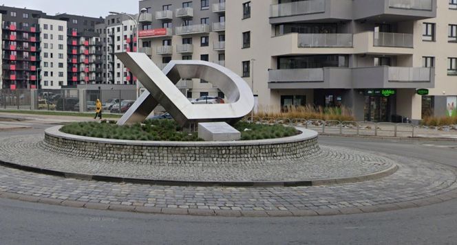 Pomnik sztuki nowoczesnej  "XD"