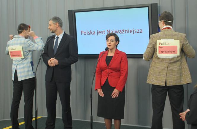 Asystenci posłów PiS wtargnęli na konferencję PJN 