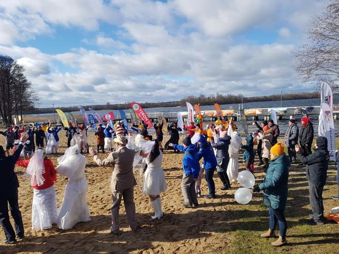 X Dadajowy Zlot Morsów w Rukławkach (Plaża Słoneczny Brzeg)