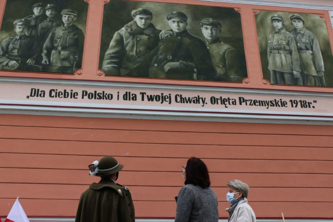 Mural poświęcony Orlętom Przemyskim