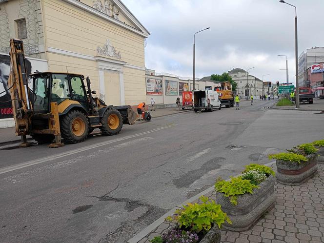 Wszystkie prace w rejonie skrzyżowania przy siedleckim więzieniu mają trwać do końca wakacji