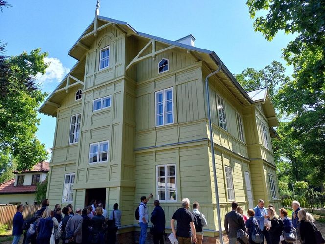Świdermajer przy ul. Fletniowej 2 w Warszawie – po remoncie