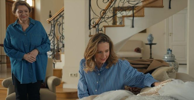 Barwy szczęścia odc. 3203. Józefina Rawiczowa (Elżbieta Jarosik), Asia Sokalska (Anna Gzyra)