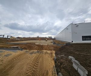 Czeladź. Światowy gigant z branży elektronicznej buduje w Polsce zakład. Prawie 300 osób znajdzie pracę [ZDJĘCIA].