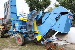 Kombajn ziemniaczany zmiażdżył Wacława. Potworna tragedia pod Garwolinem