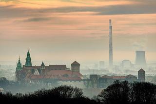 Kraków tonie w smogu. Zostały przekroczone normy dopuszczalnego poziomu [12.10.2018]