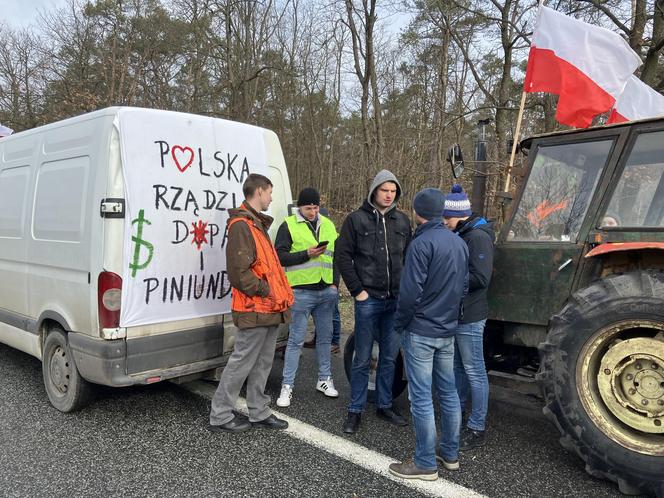 Protest rolników w Kujawsko-Pomorskiem. Zdjęcia z okolic Aleksandrowa Kujawskiego