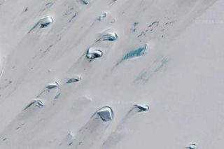 Znalezisko w Górach Ellswortha. Zdjęcia satelitarne