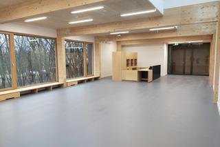 Nowa, drewniania biblioteka na Białołęce 