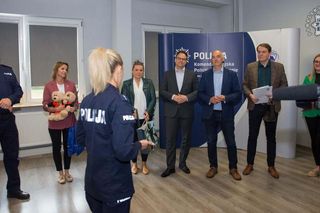  Amelia i Maja to prawdziwe bohaterki z Jaworzna. Nastolatki uratowały życie 78-latki