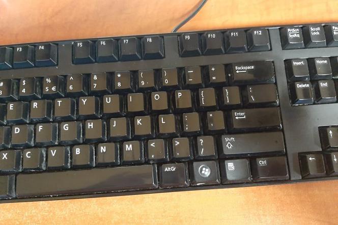 Robisz zakupy w sieci? Uważaj na internetowych oszustów