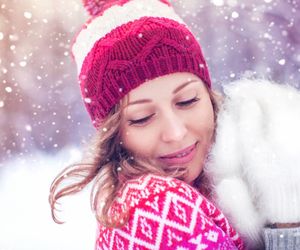 Jak dbać o skórę zimą? Praktyczne porady