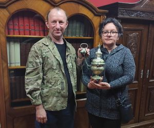 Skarb znaleziony w lesie