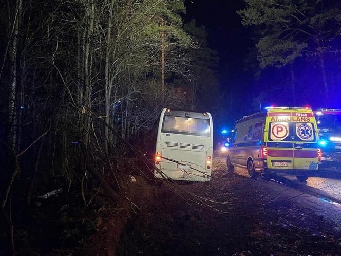 Wypadek autokaru z pracownikami Amazona