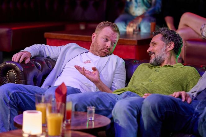 Na Wspólnej, odcinek 4085. Daniel (Michał Tomala), Adrian Baliszewski (Piotr Jankowski)