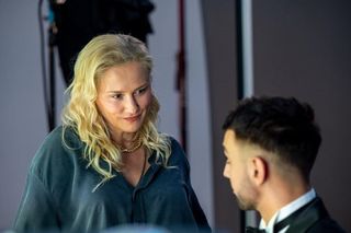 Barwy szczęścia, odcinek 3253. Justyna Zytko (Sylwia Juszczak-Krawczyk), Mirek (Oliwier Kozłowski)