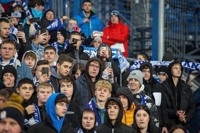 Lech Poznań - Widzew Łódź. Kibice Kolejorza wierzyli w wygraną, ale się zawiedli. Widzew wypunktował Lecha