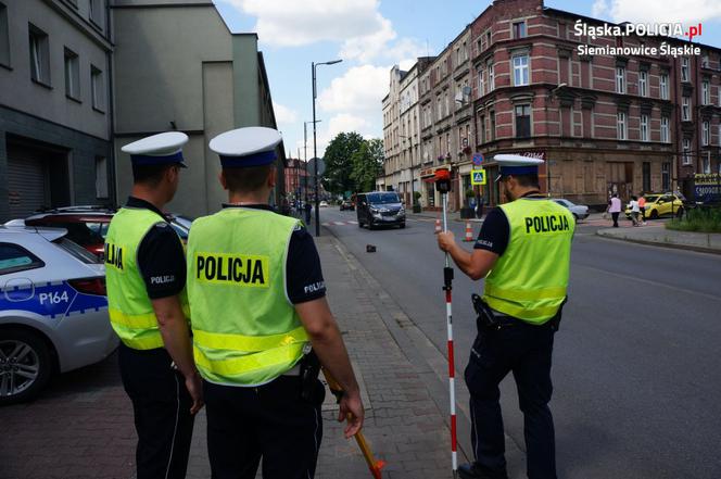 Siemianowice: Śmiertelne potrącenie na pasach. Wyrwało kobiecie nawet buty!
