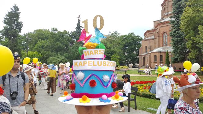 Przemarsz Kapeluszowy w Bydgoszczy