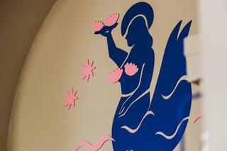 Syrena Irena Warszawa. Bistro w kamienicy u zbiegu Krakowskiego Przedmieścia i Oboźnej