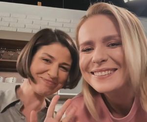 Pierwsza miłość nowy sezon. Marysia (Aneta Zając), Kinga (Aleksandra Zienkiewicz) na planie