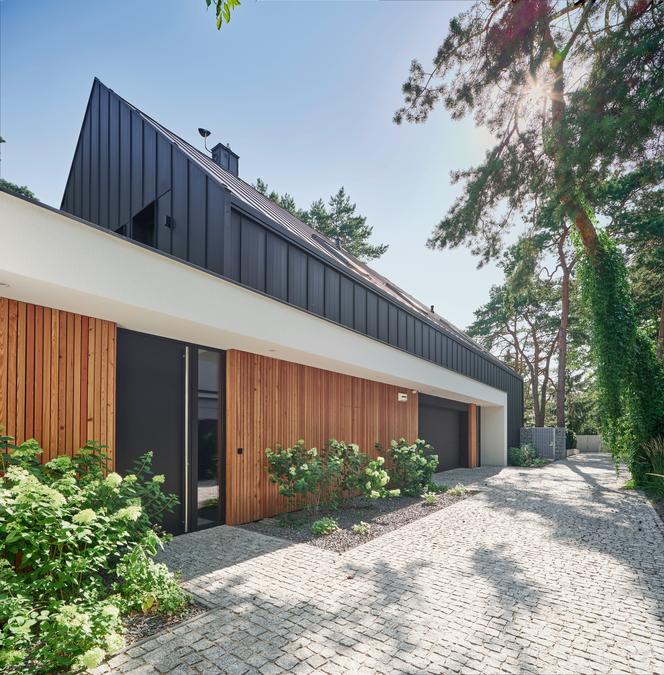 Nowoczesna stodoła – dom dla dwóch rodzin