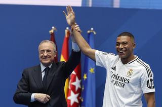 Kylian Mbappe zaprezentowany jako piłkarz Realu Madryt. 80 tysięcy kibiców powitało go na Santiago Bernabeu