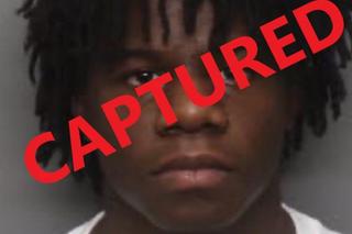 Poszukiwany morderca spadł na policjantów z sufitu