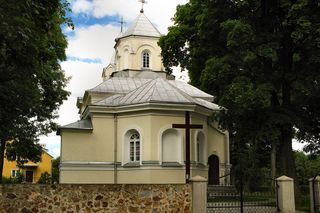 Ta wieś w woj. lubelskim jest najdalej wysunięta na północ. Powstawało tu „Nad Niemnem”