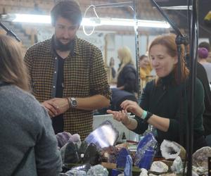 Giełda Minerałów, Biżuterii i Skamieniałości Geo Expo 2023 w Bydgoszczy. Tłumy w SISU Arenie [ZDJĘCIA]