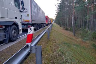 Lubelskie/granica - gigantyczne kolejki tirów