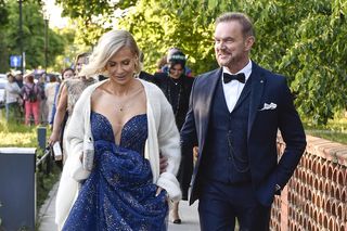 Tak dzisiaj wygląda najstarsza córka Edyty Pazury. 16-latka to czysta kopia taty [GALERIA]