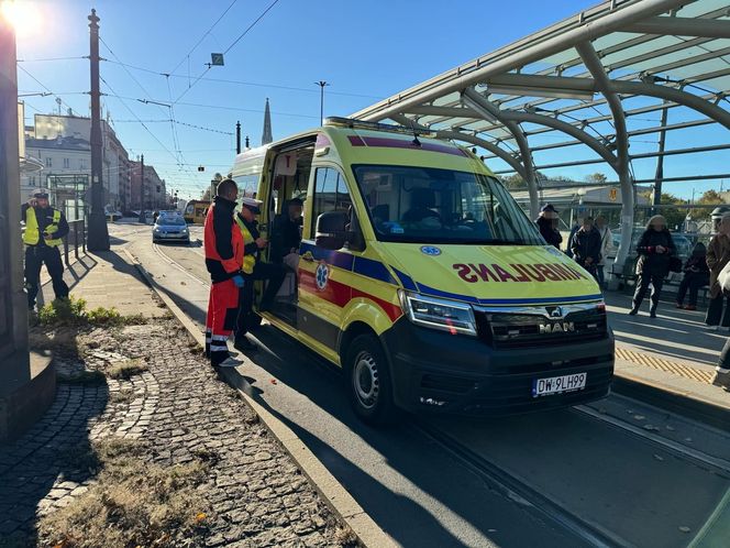 Warszawa:14-latek w padł po tramwaj! Miał w uszach słuchawki