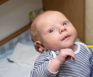 Czkawka niemowlęca okiem neurologopedy: to korzystne dla maluszka