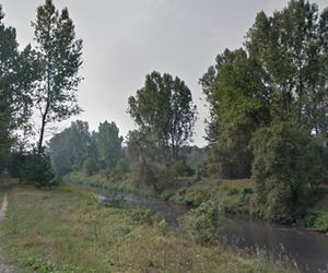 27-latek chciał przepłukać usta i wpadł do Przemszy