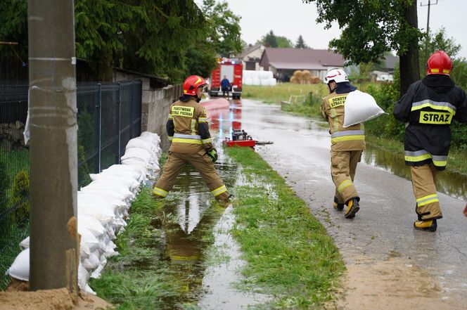 Podtopienia w powiatach jędrzejowskim i włoszczowskim
