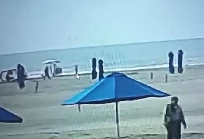 Piorun zabił 34-latkę na plaży! Szokujące wideo pokazuje ostatnie chwile