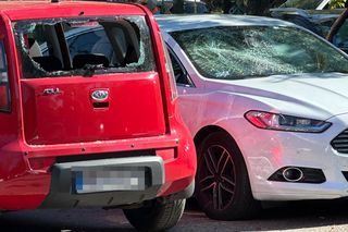 Uszkodzone samochody na Mokotowie