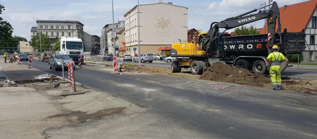 Wały Jagiellońskie- jedna nitka otwarta