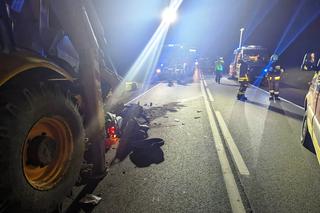 Cieniawa. Nie żyje młody motocyklista. Zderzył się czołowo z koparką