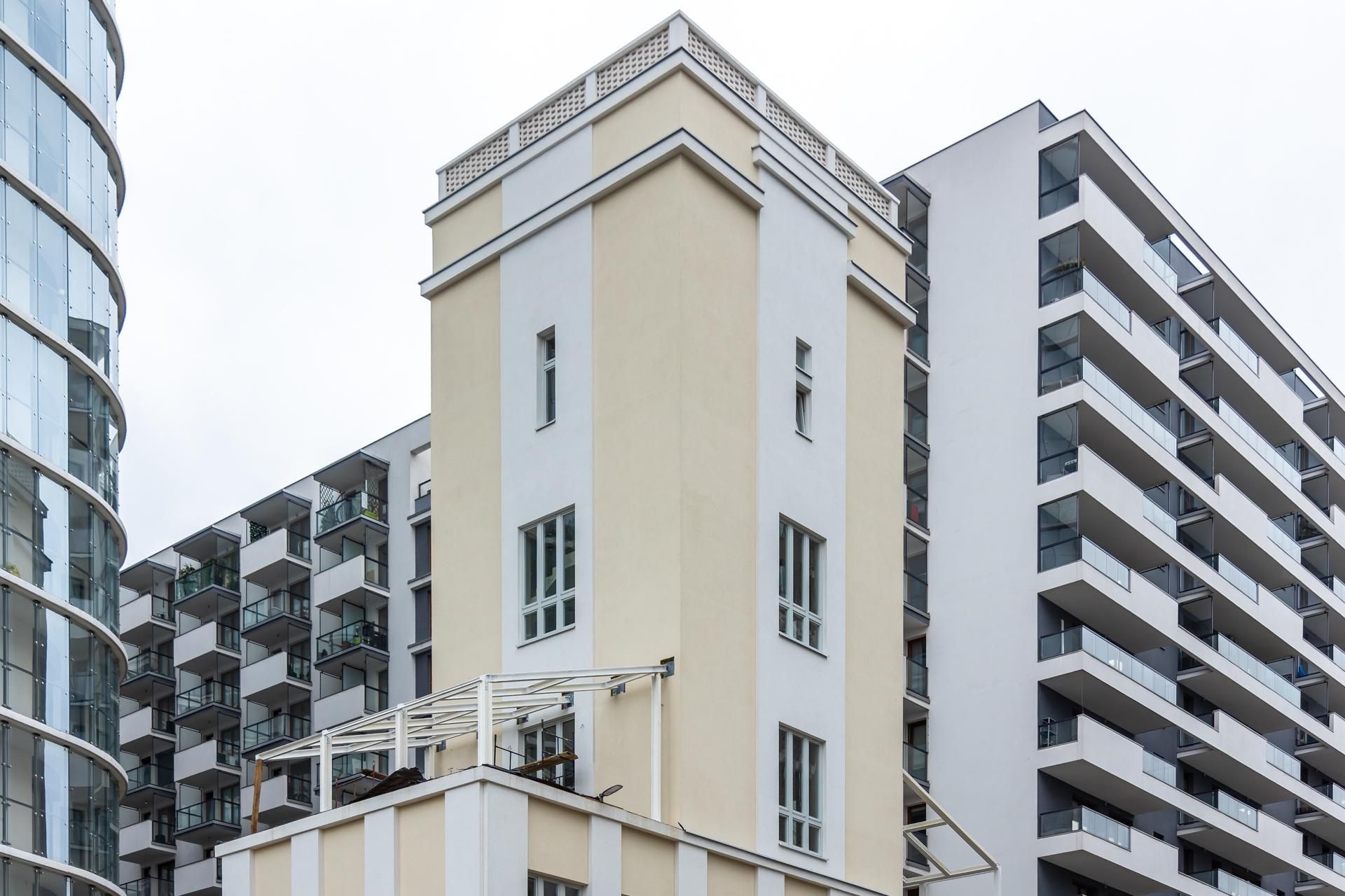 Dawna wieża ciśnień fabryki karabinów na Woli w Warszawie