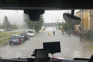 Nawałnice suną nad Warmię i Mazury. W tych powiatach będzie niebezpiecznie