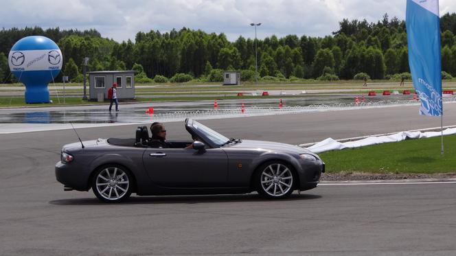 Mazda MX-5 - zlot 2014 fanów w Polsce na torze Jastrząb