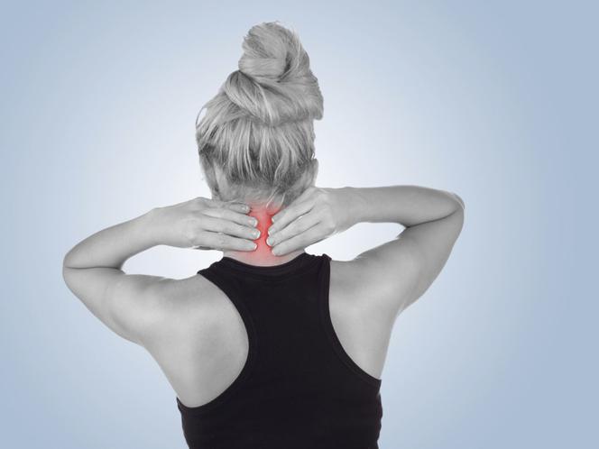 Polimialgia reumatyczna – przyczyny, objawy, leczenie i rehabilitacja