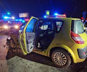 Kompletnie pijany Ukrainiec wjechał w 4 auta. Jakim cudem był w stanie kierować autem w takim stanie?!