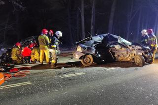 Koszmarny wypadek w Jeziórkach. Auto Huberta zmiażdżone! Syn nauczycielki nie żyje