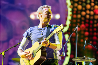 Coldplay w Warszawie 2022 - fani szykują wielkie serce! Szczegóły akcji koncertowej na PGE Narodowym