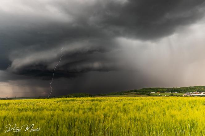 Burza nad Piekarami Śląskimi